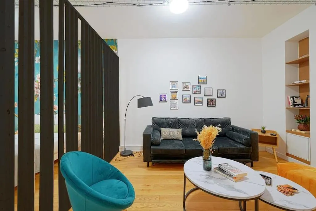 Fresh & Floral - Large Studio For 4 - Batignolles Apartment Paris 0*,  France